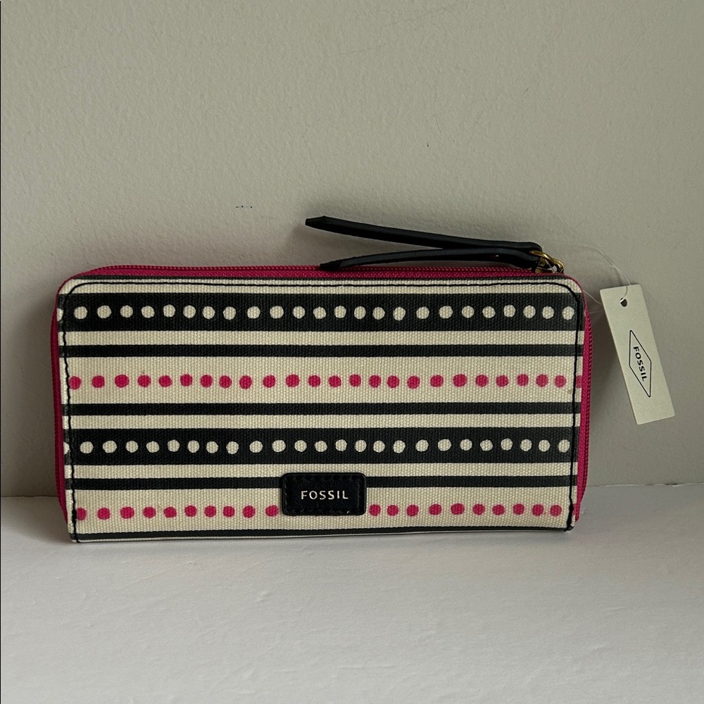 NWT Fossil Eliza Pink Dots Clutch Wallet